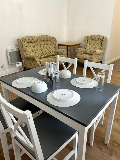 Leicester Spacious Flat With Free Parking Buitenkant foto