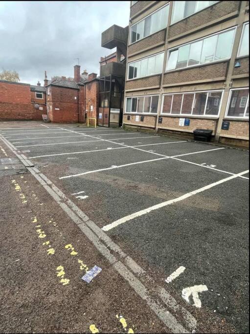 Leicester Spacious Flat With Free Parking Buitenkant foto